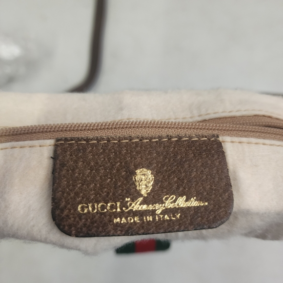 Authentic Vintage Gucci Canvas Sherry Line Shoulder Bag - Picture 7 of 13